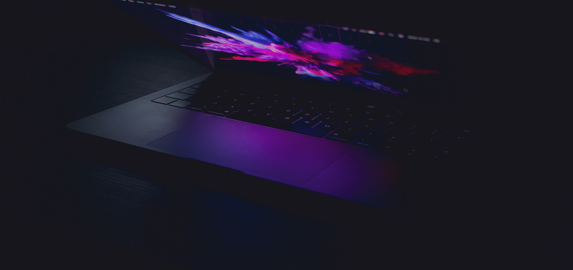 Laptop banner